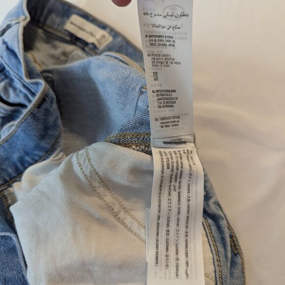 Abercrombie & Fitch Size 26/2 Light Wash Distressed Carpenter's Jeans - Picture 5 of 14
